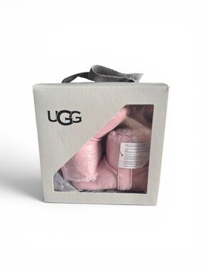 Brand New! UGG Baby Girls' I Baby Bailey Bow 6-12months